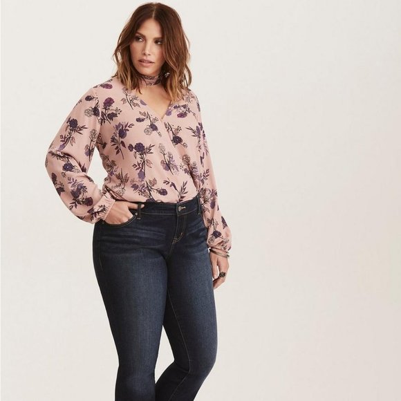 Torrid Chiffon Mock Neck Surplice Blouse - Picture 4 of 16